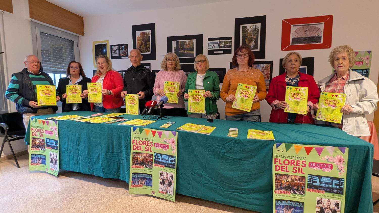 Fiesta de la espuma, una avenida 'artesanal' y bicis clásicas como novedades en las Fiestas de Flores del Sil Fiesta de la espuma, una avenida 'artesanal' y bicis clásicas como novedades en las Fiestas de Flores del Sil