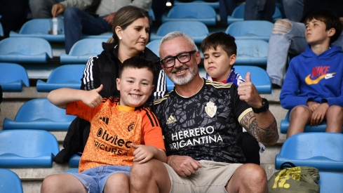 Así disfrutó El Toralín de la victoria que acerca a la Ponferradina al liderato | Dani Merino Así disfrutó El Toralín de la victoria que acerca a la Ponferradina al liderato | Dani Merino