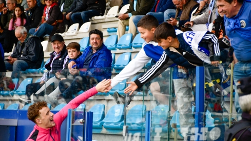 Así disfrutó El Toralín de la victoria que acerca a la Ponferradina al liderato | Dani Merino Así disfrutó El Toralín de la victoria que acerca a la Ponferradina al liderato | Dani Merino
