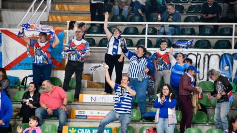 El Lydia Valentín vibró pese al adiós del Clínica Ponferrada de los playoffs de ascenso | Dani Merino El Lydia Valentín vibró pese al adiós del Clínica Ponferrada de los playoffs de ascenso | Dani Merino