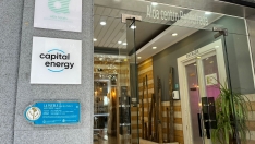 Placas de la Ciudad del Dólar de Ponferrada en el antiguo Hotel Madrid 