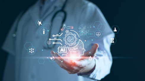 España rechaza el 'Doctor IA', la inteligencia artificial que receta sola medicinas en EEUU | imagen adquirida en istock | Autor: Akarapong Chairean