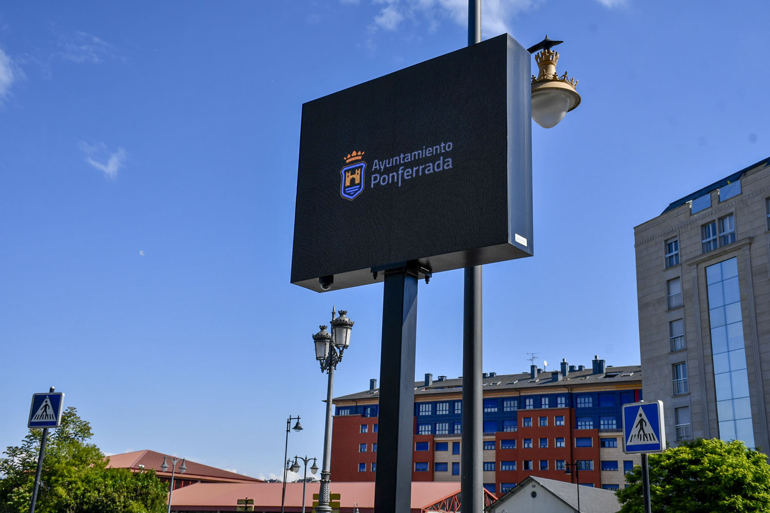 Pantallas de la ZBE de la Calidad del aire en Ponferrada