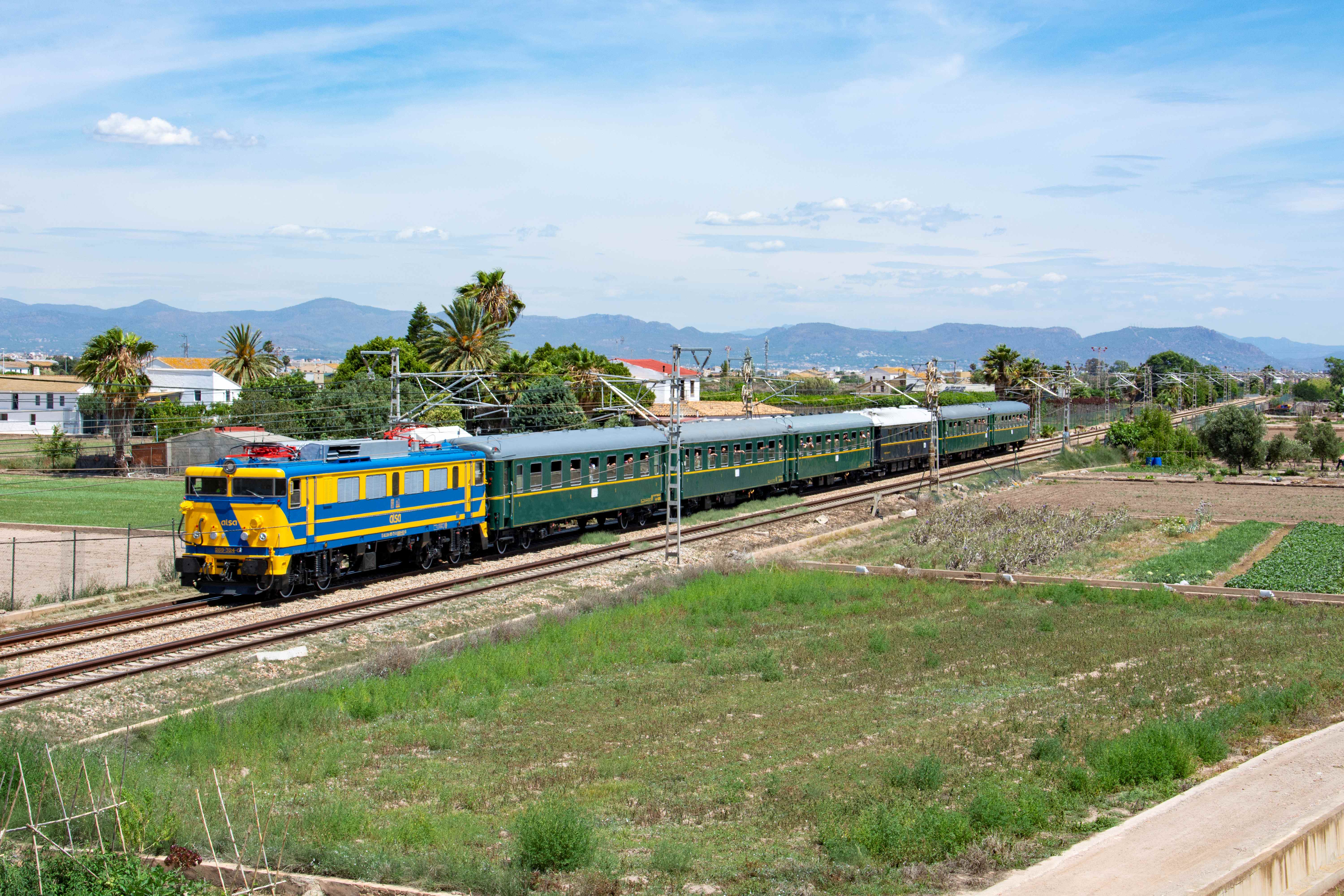 Tren Felipe II y ZZ (1)