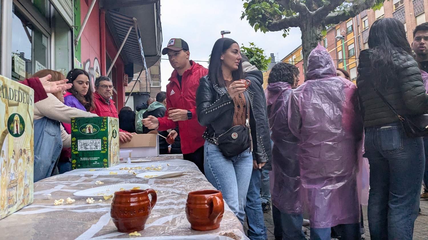 Ruta del Clarete de Flores del Sil 2025 (32) Ruta del Clarete de Flores del Sil 2025 (32)