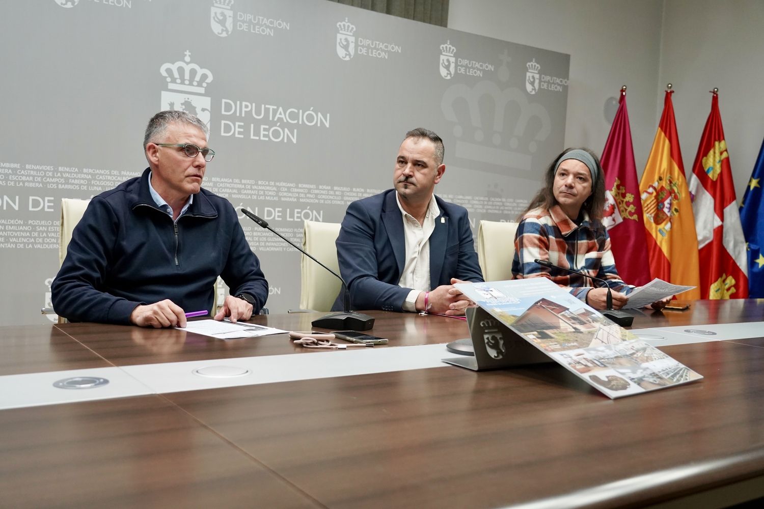Presentación de las Jornadas GeoLaciana | Campillo / ICAL Presentación de las Jornadas GeoLaciana | Campillo / ICAL