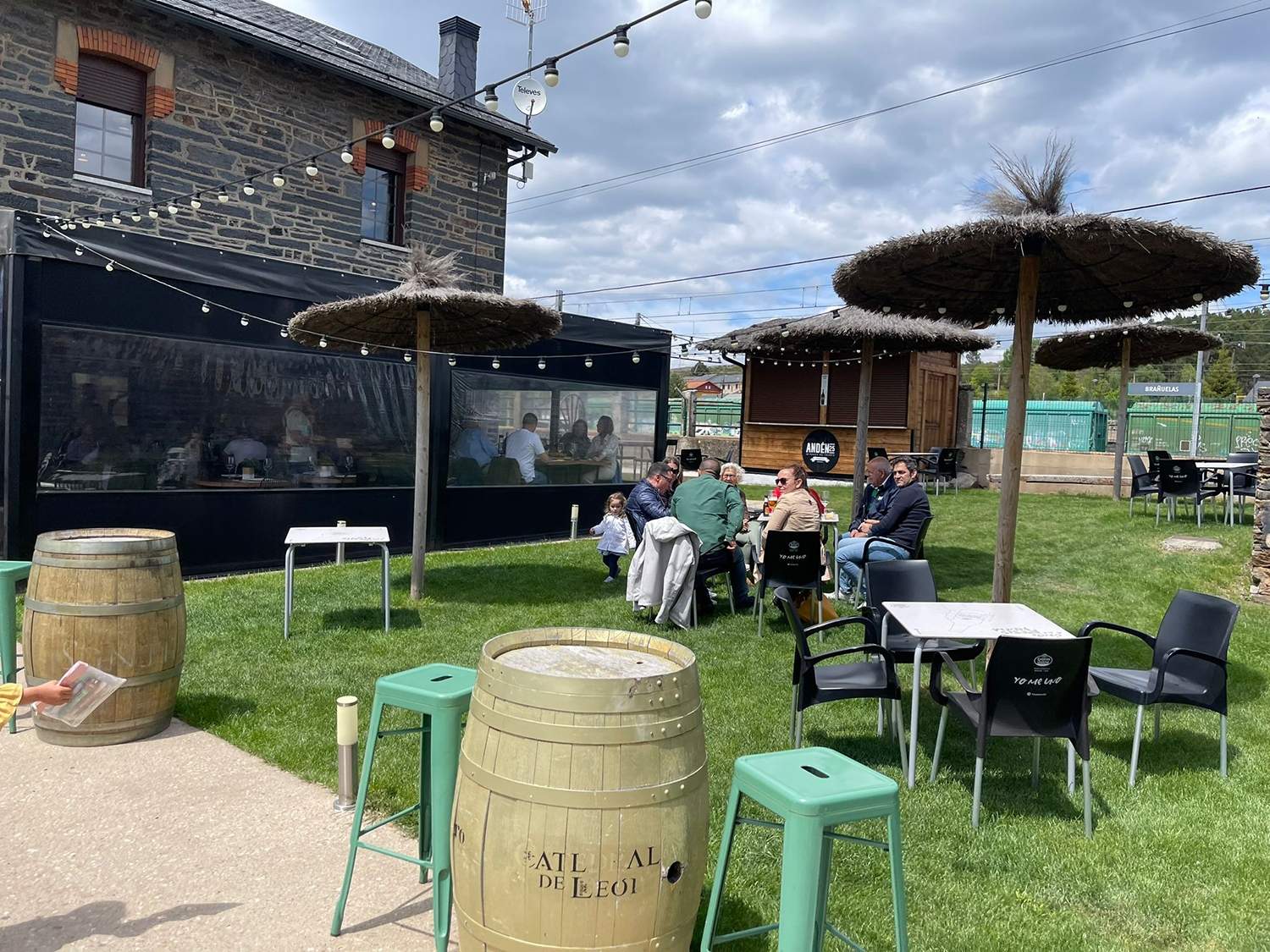 Andén 25 en Brañuelas 2