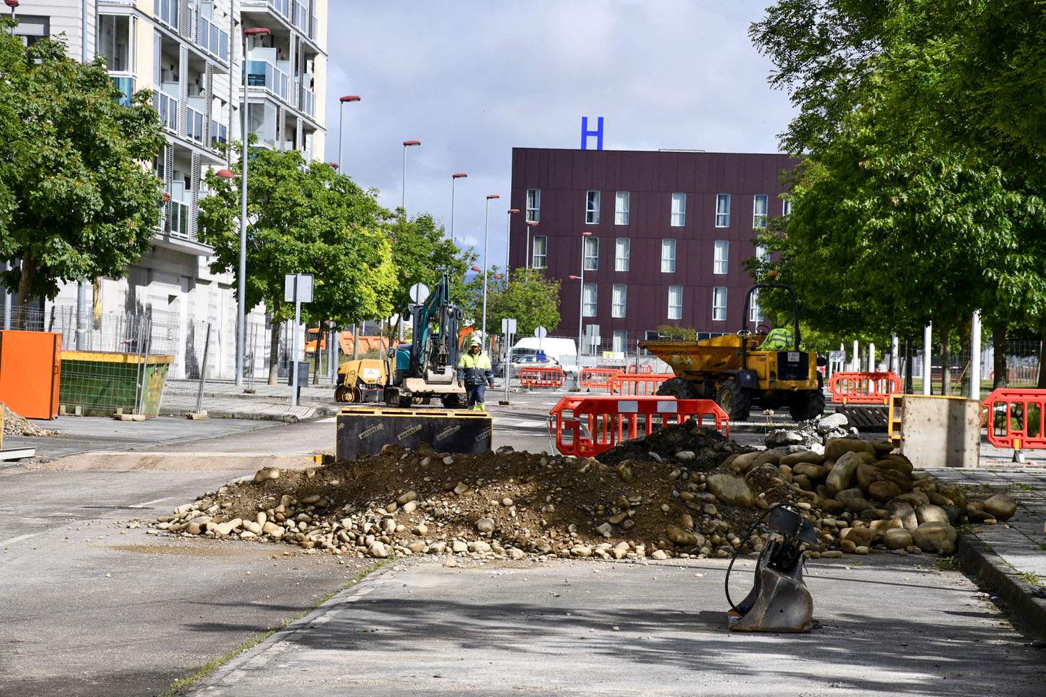 Obras de la Red de Calor | El Ayuntamiento de Ponferrada confía en que las obras de la red de calor finalicen este verano 