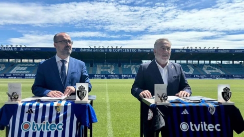 Marco Morala, alcalde de Ponferrada, y José Fernández Nieto, presidente de la Ponferradina