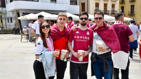 Aficionados de la Cultural antes del derbi (9) Aficionados de la Cultural antes del derbi (9)
