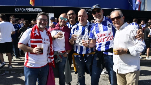 Previa de las aficiones de la Ponferradina y la Cultural antes del derbi (80) Previa de las aficiones de la Ponferradina y la Cultural antes del derbi (80)