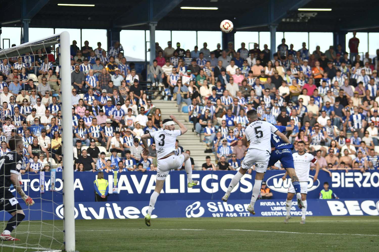 Derbi Ponferradina Cultural (117) Derbi Ponferradina Cultural (117)