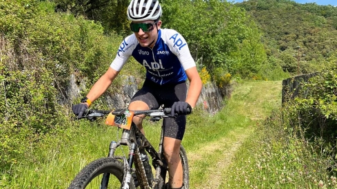 El biker berciano Iker Nuevo se lleva la BTT Minera.