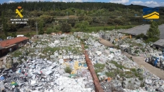 Un vertedero ilegal en El Bierzo destapa una organización criminal de tráfico ilegal de plásticos.