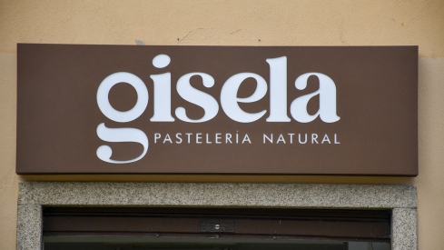 Gisela (16)