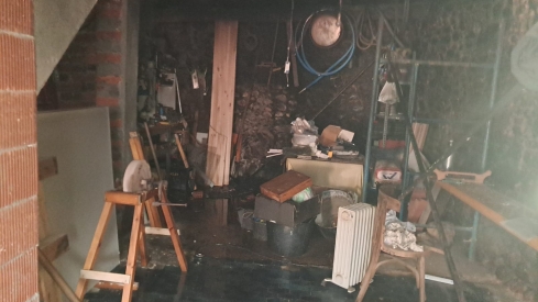 Incendio de una vivienda en Molinaseca 