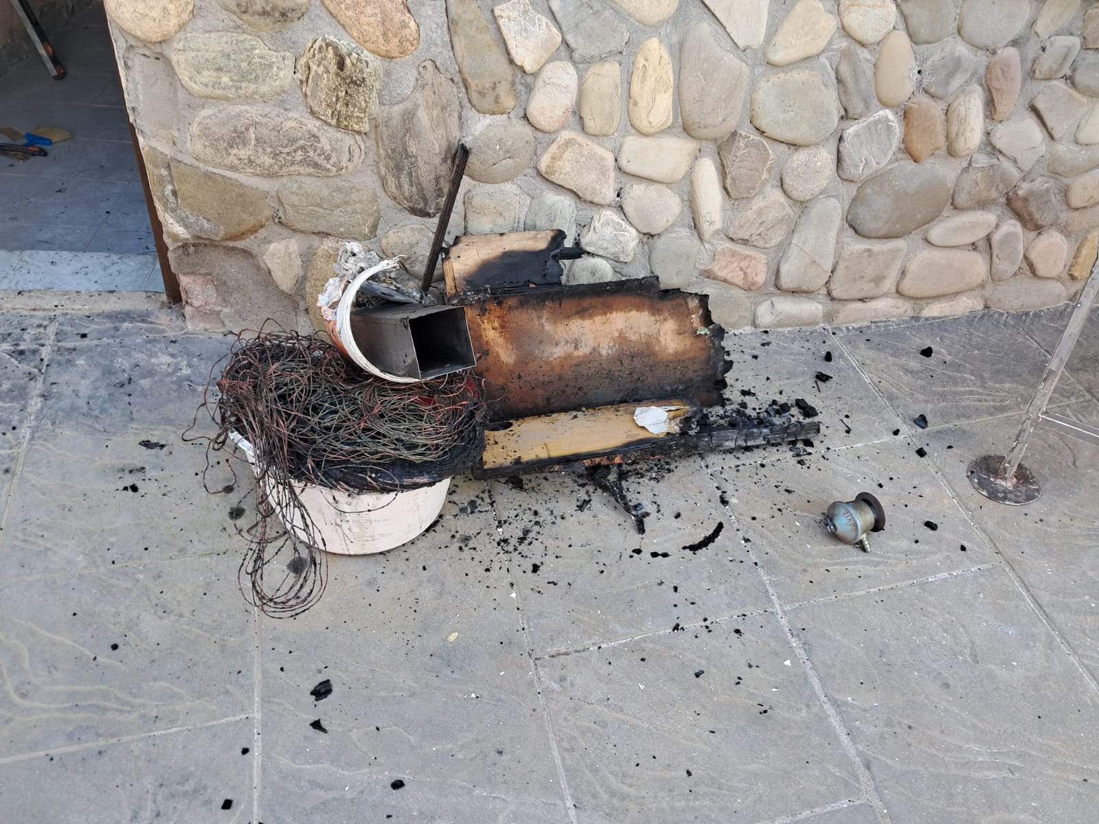 Incendio de una vivienda en Molinaseca 