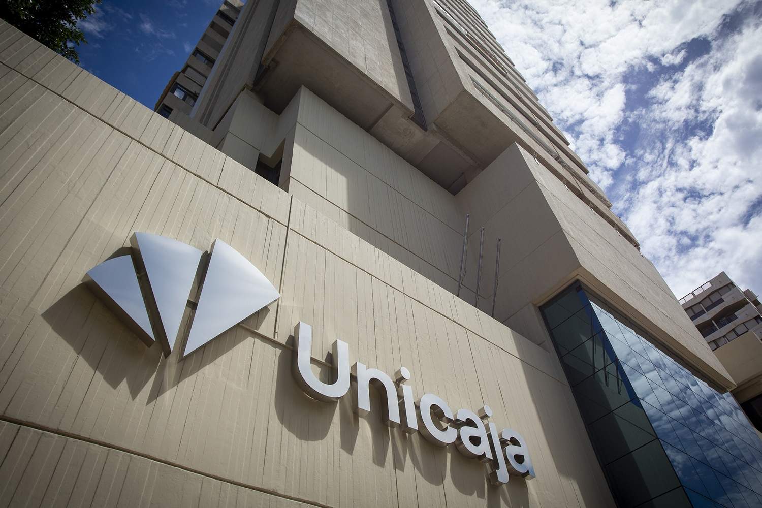 Unicaja lanza seguros de rentas vitalicias con alta rentabilidad y fiscalidad preferente para los clientes sénior