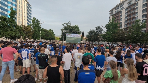 Pantalla en La Rosaleda para animar a la Ponferradina (32)