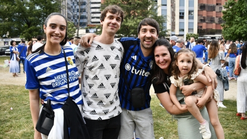 Pantalla en La Rosaleda para animar a la Ponferradina (115)