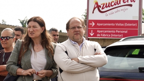 Concentración de los trabajadores de Azucarera en La Bañeza (León) (8)