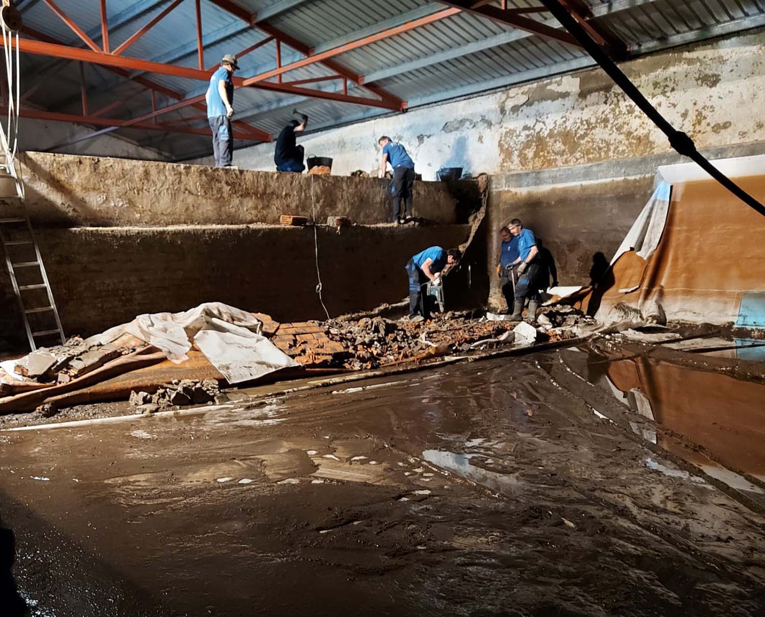 CB critica la "negligencia reiterada" del alcalde de Villafranca del Bierzo ante los problemas con el agua CB critica la "negligencia reiterada" del alcalde de Villafranca del Bierzo ante los problemas con el agua