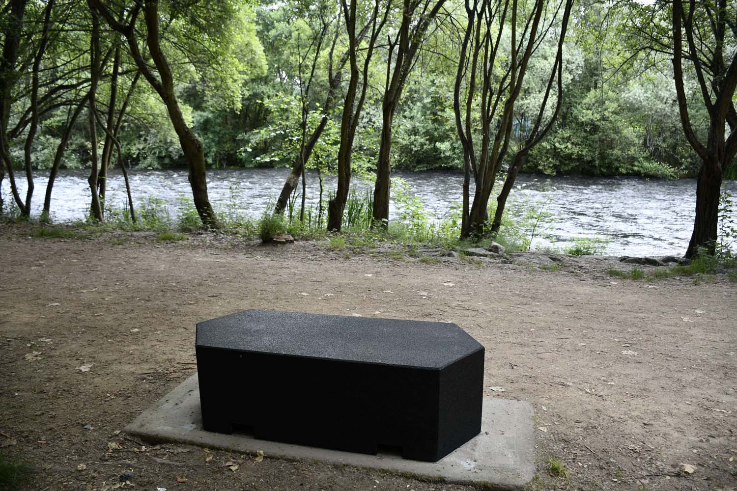 Bancos del paseo del Sil de Ponferrada (3)