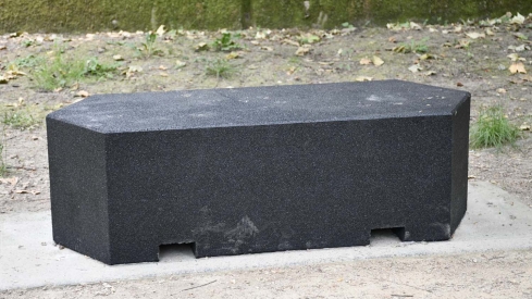 Bancos del paseo del Sil de Ponferrada 