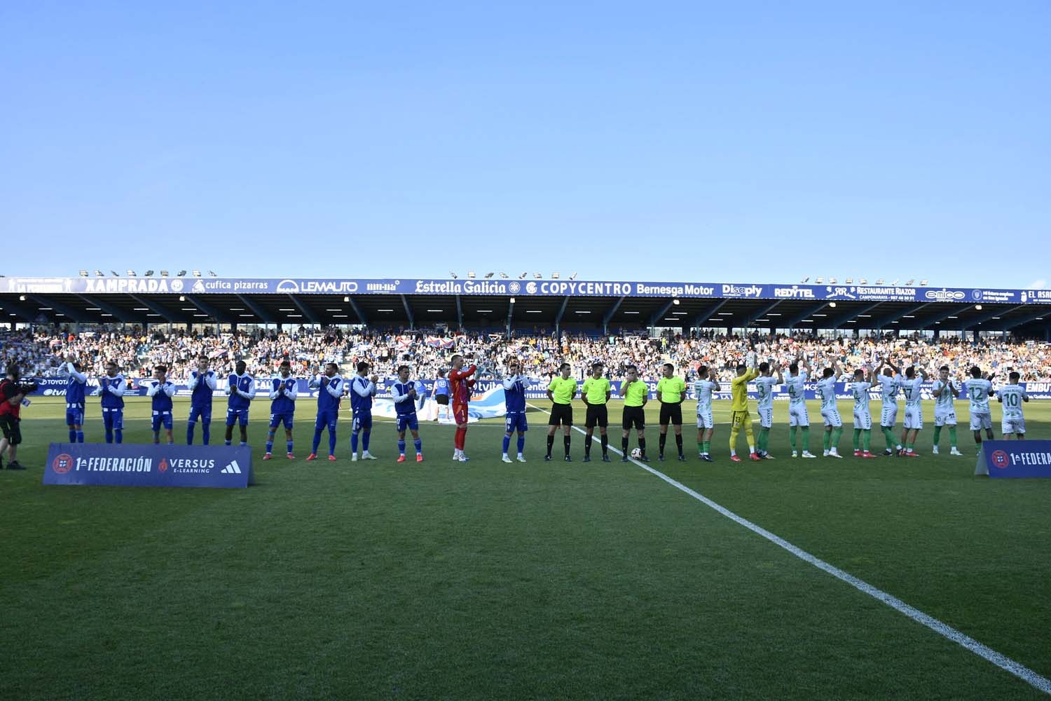 Inicio del partido Ponferradina Antequera (12) Inicio del partido Ponferradina Antequera (12)