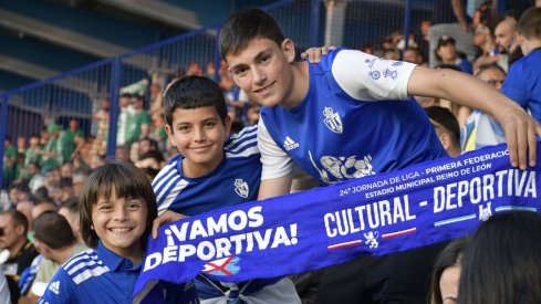 Partido entre la Ponferradina y el Antequera (46) Partido entre la Ponferradina y el Antequera (46)