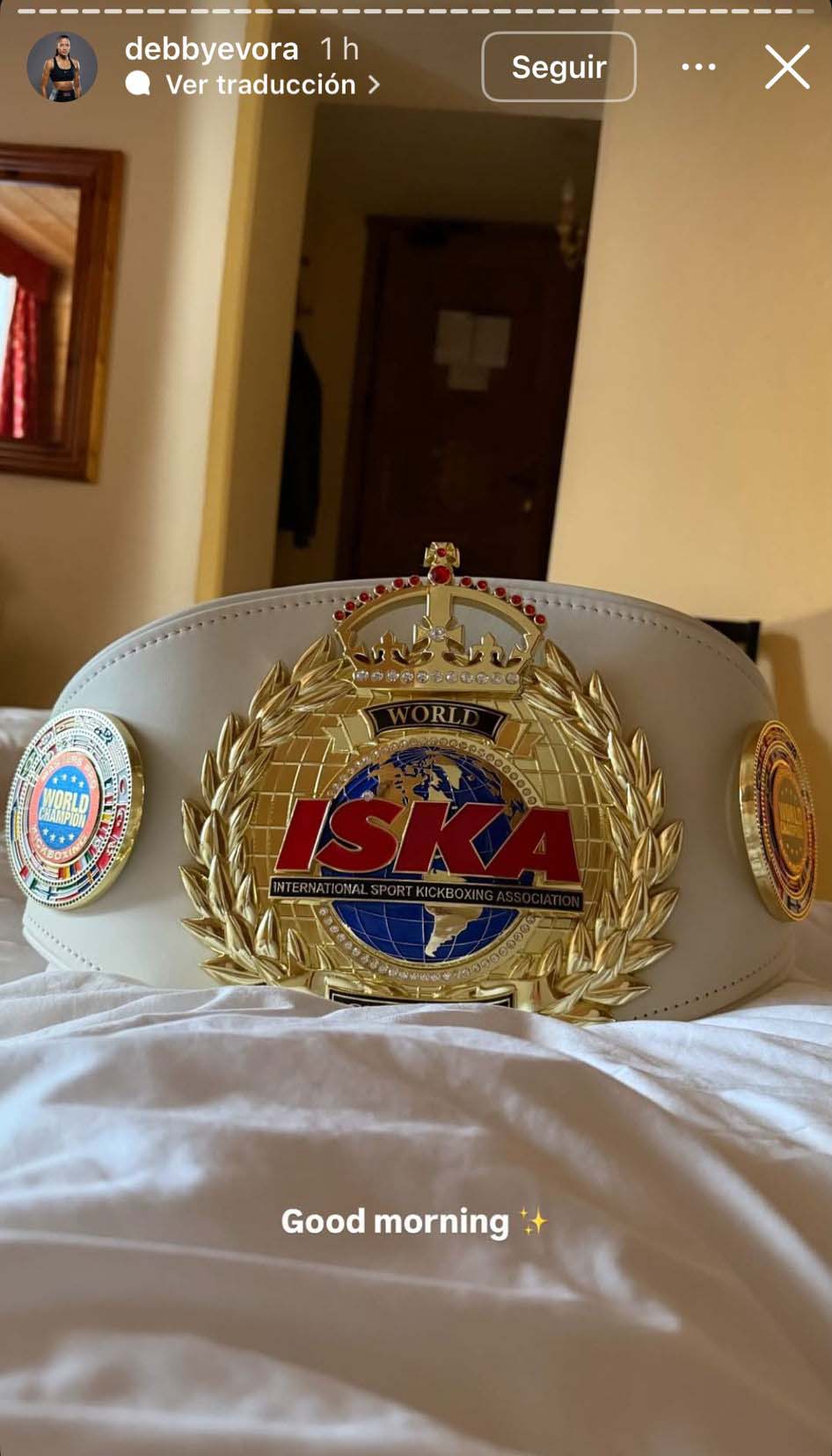 Débora Évora campeona del mundo de ISKA.