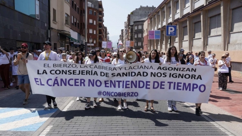 César Sánchez ICAL. Manifestación de la plataforma Oncobierzo (9)