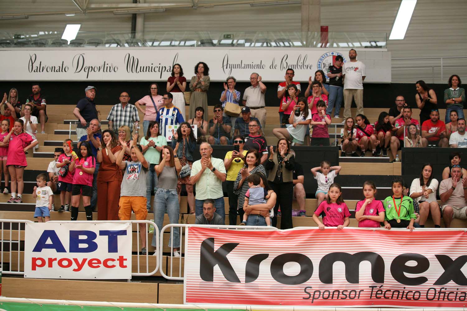 Bembibre Hockey contra Cerdanyola Bembibre Hockey contra Cerdanyola