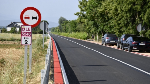 Renovación de la carretera que conecta Cacabelos Arganza (1). Archivo. Cacabelos inicia la expropiación de terrenos para las obras de ensanche y mejora de la carretera LE-5213 entre Quilós y la LE-5246