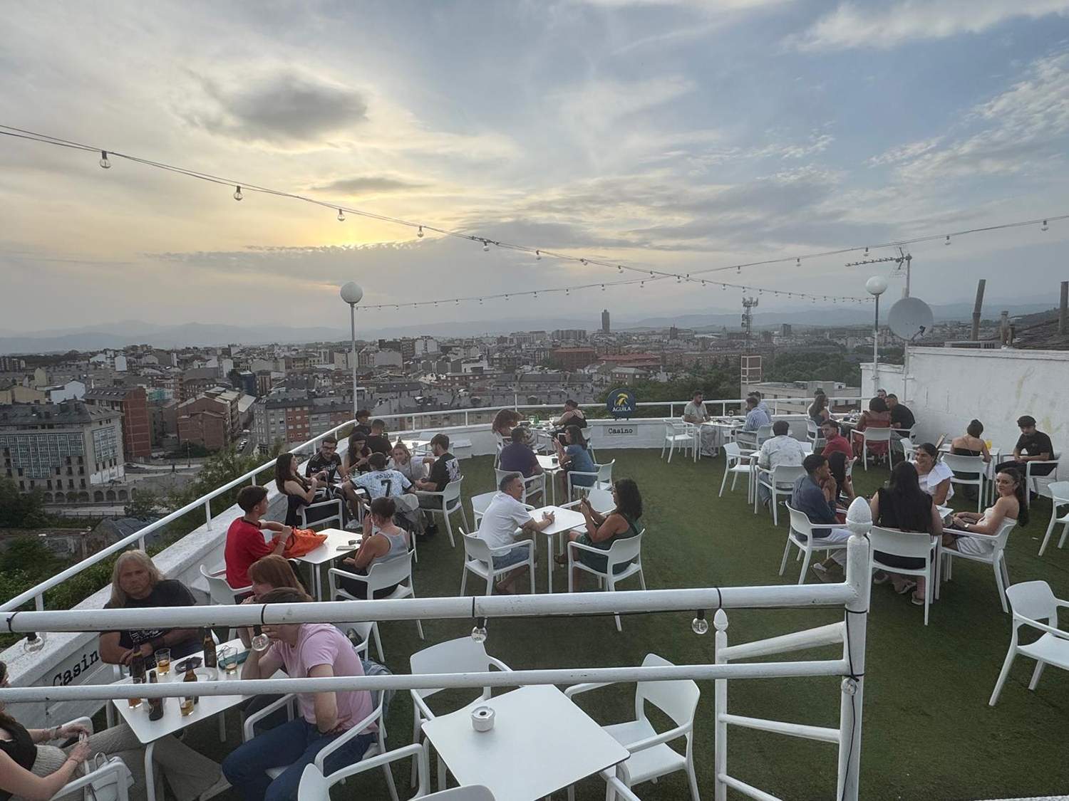 Terraza de El Casino de Ponferrada 2