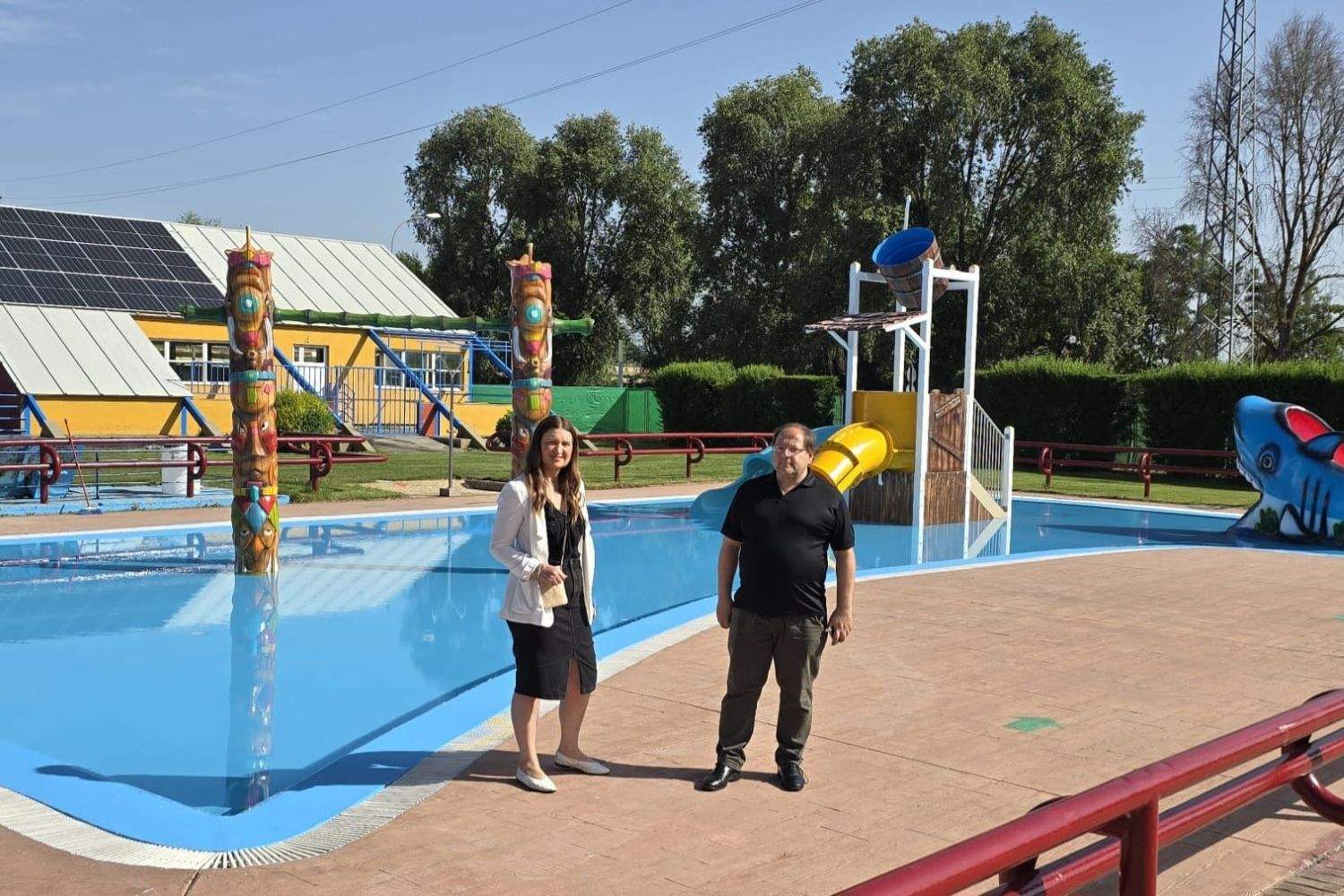 La Bañeza 'da el pistoletazo' de salida al verano con la apertura de las piscinas municipales La Bañeza 'da el pistoletazo' de salida al verano con la apertura de las piscinas municipales