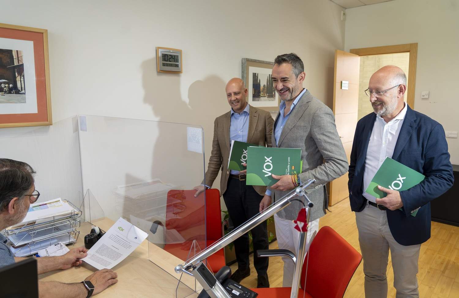 Vox presenta la PPL de medidas temporales y urgentes para la protección del patrimonio agrario y paisajístico de los núcleos rurales | Eduardo Margareto / ICAL