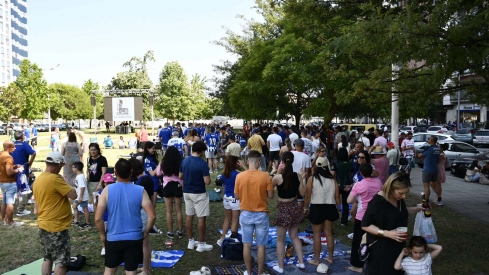 La Rosaleda fue una marea blanquiazul  (72)