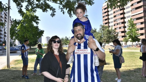 La Rosaleda fue una marea blanquiazul  (73)
