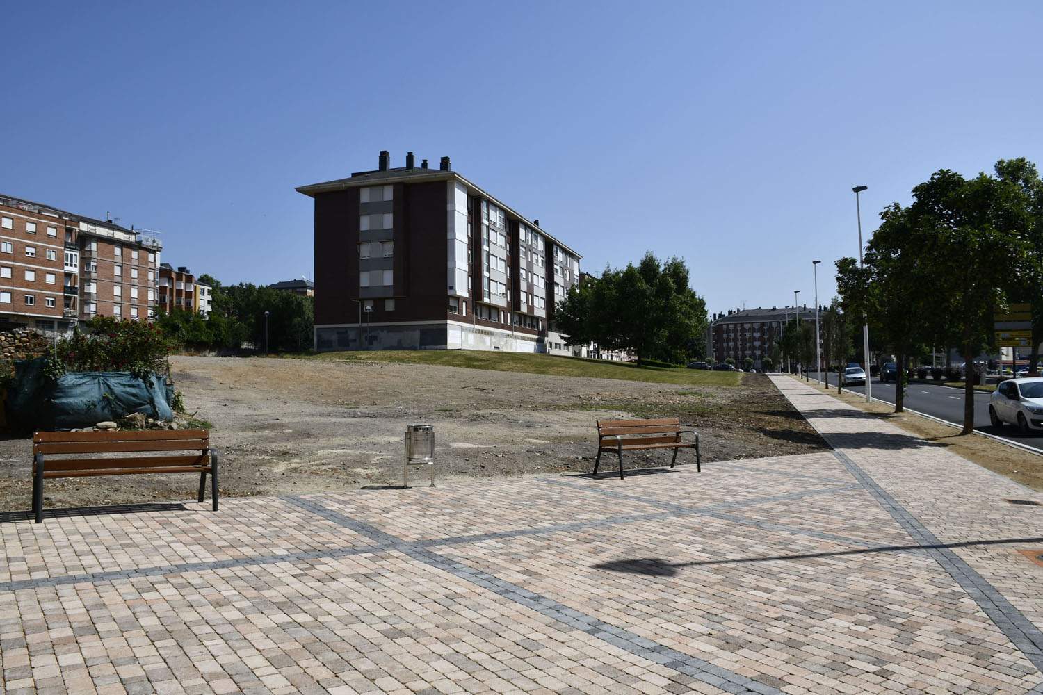 Inauguración plaza Cruceiro (1)