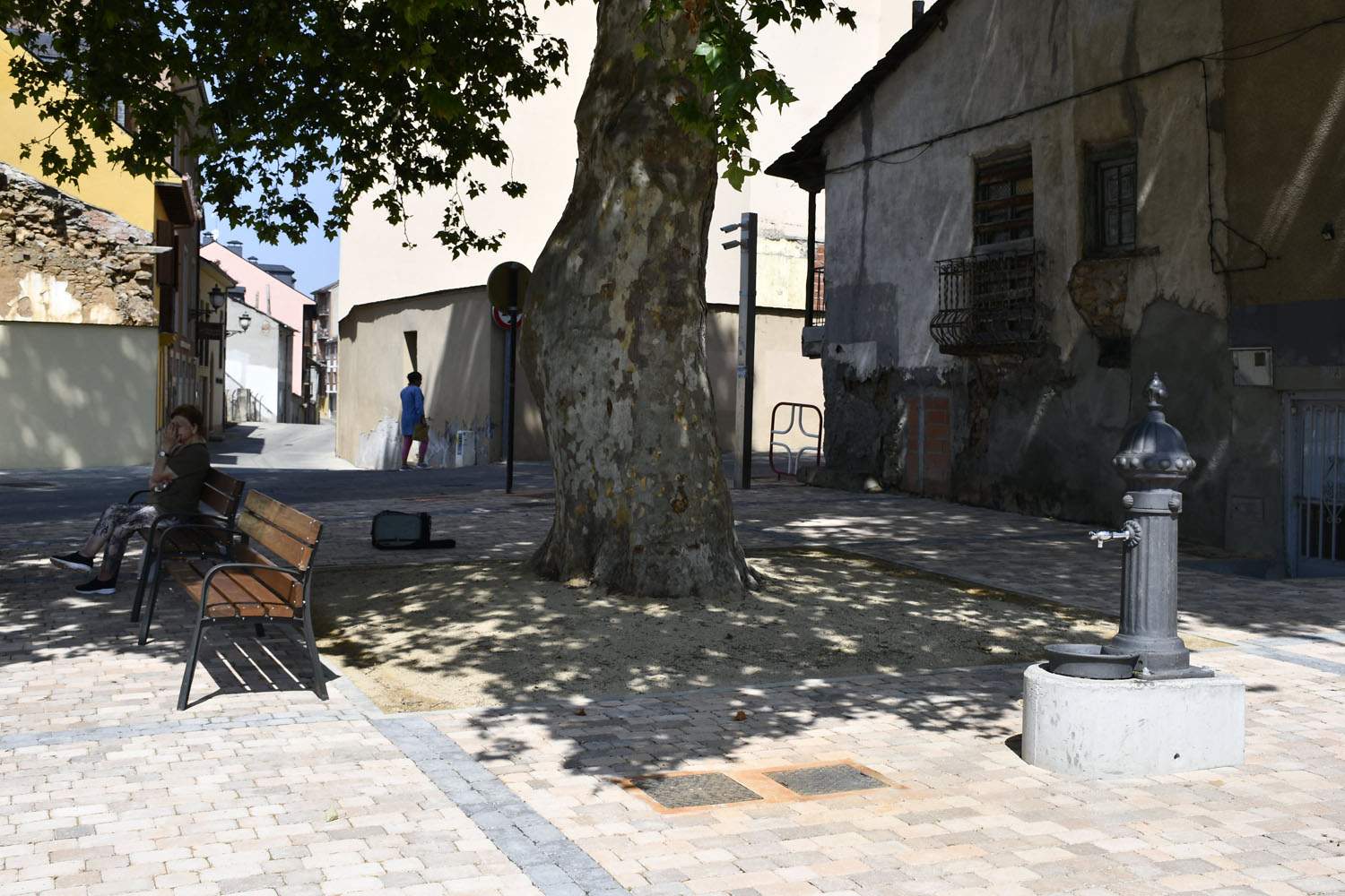 Inauguración plaza Cruceiro de Ponferrada