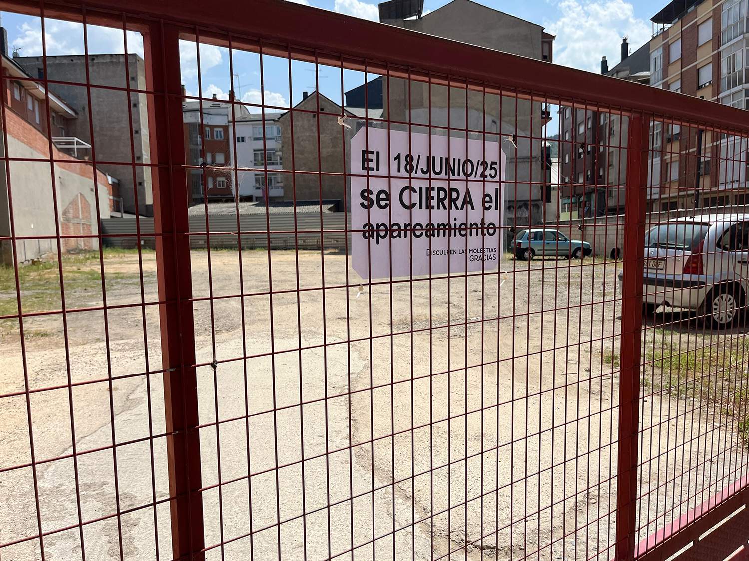 Cierre parkings ilegales de la calle Real de Ponferrada 1