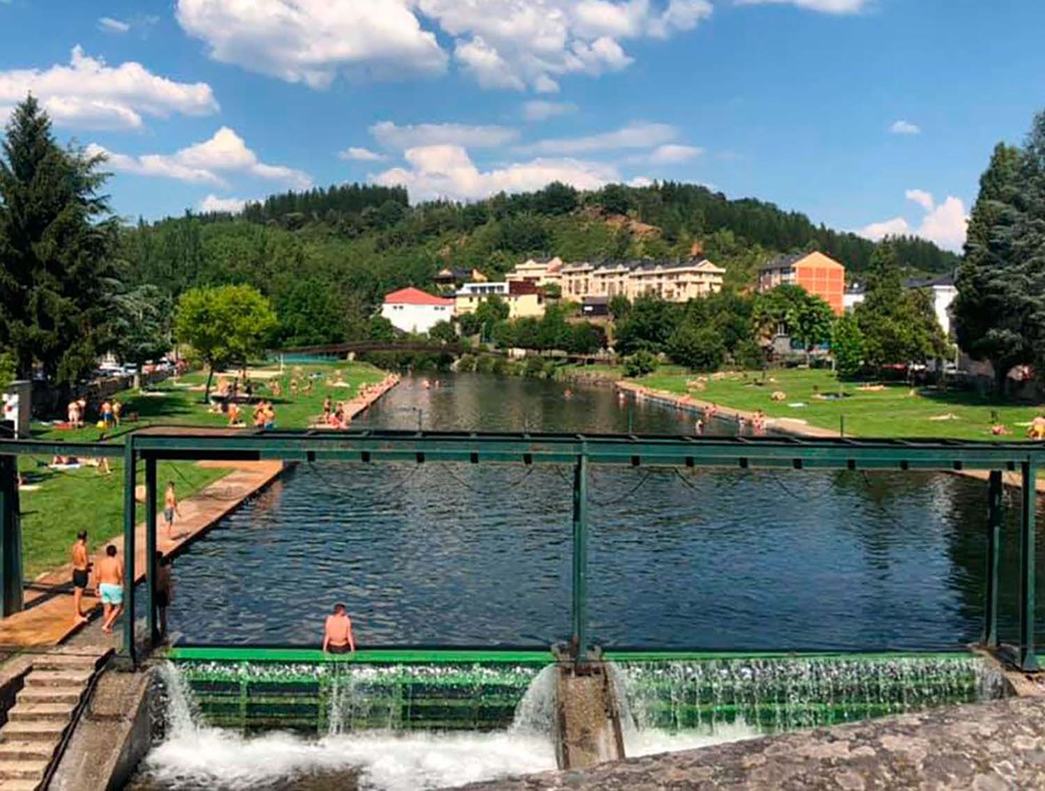 National Geographic se fija en Vega de Espinareda: Un pueblo con "alma gallega" y playa a 100 km del mar