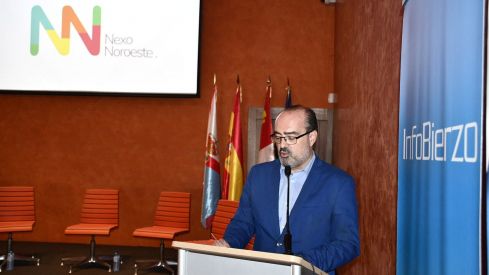 Las imágenes del Foro Nexo Noroeste organizado por InfoBierzo e InfoLeón | Dani Merino