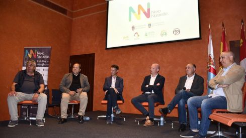 Las imágenes del Foro Nexo Noroeste organizado por InfoBierzo e InfoLeón | Dani Merino