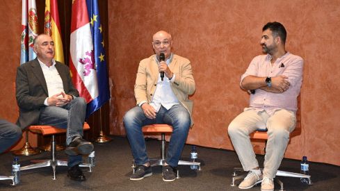 Las imágenes del Foro Nexo Noroeste organizado por InfoBierzo e InfoLeón | Dani Merino