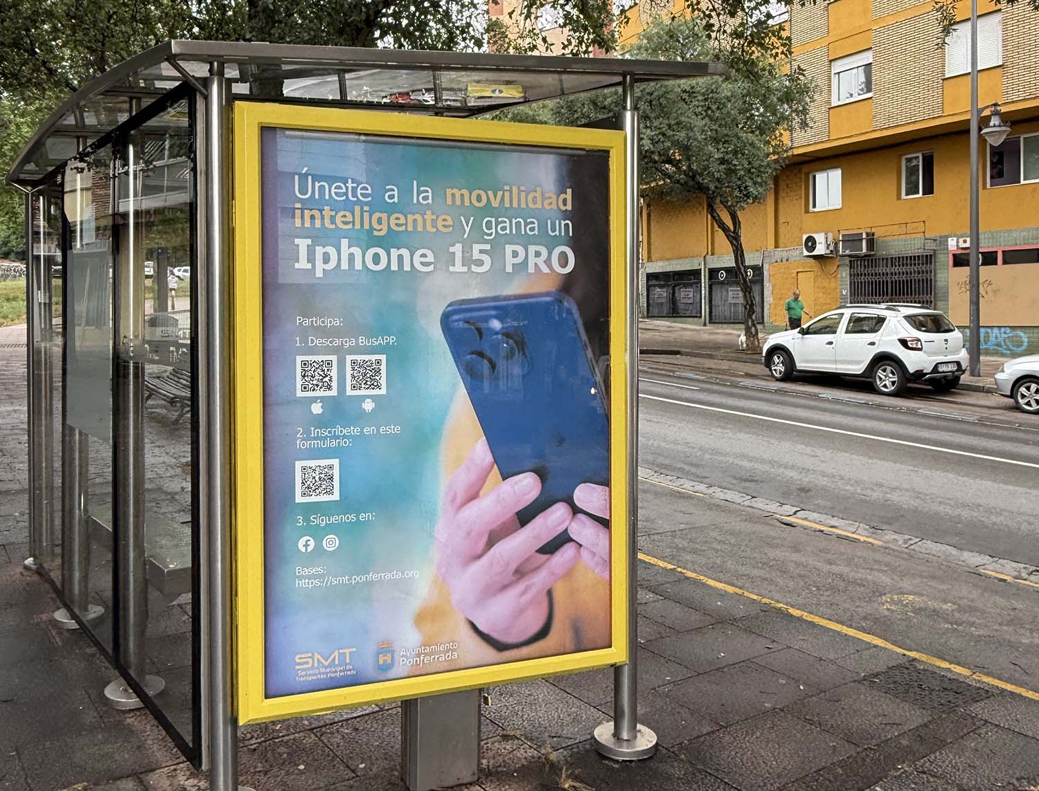 Marquesina de Ponferrada | El Servicio Municipal de Transportes de Ponferrada sortea un iPhone 15 Pro para fomentar el uso de su app