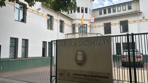 Comisaría de la Policía Municipal de Ponferrada Comisaría de la Policía Municipal de Ponferrada