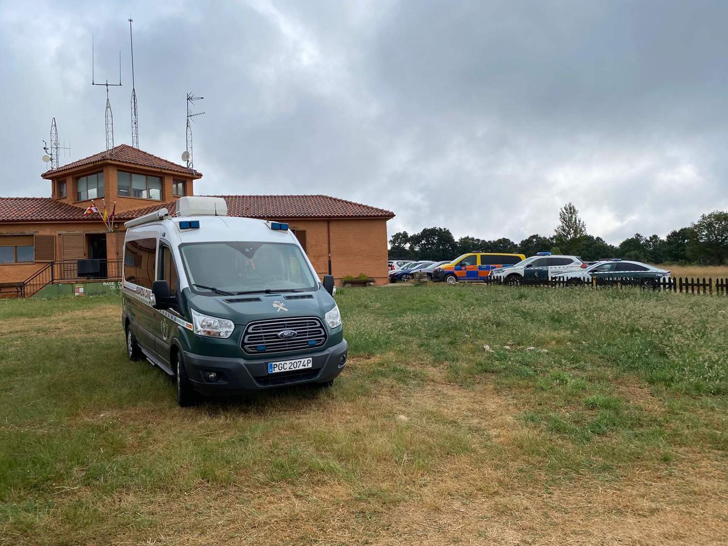 Patrulla de la Guardia Civil durante la búsqueda del octogenario desaparecido
