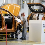Montaje del Captur en la factoría de Renault | Foto: Leticia Pérez, ICAL Montaje del Captur en la factoría de Renault | Foto: Leticia Pérez, ICAL